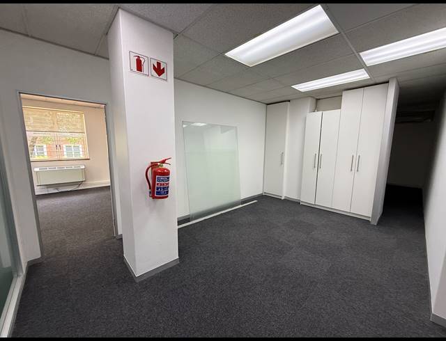 456M² OFFICE TO LET IN RIVIERA